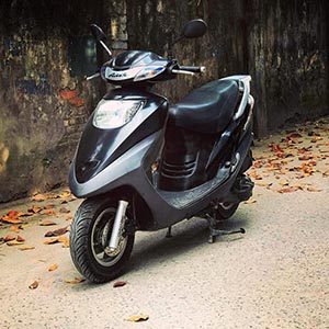 Rent a Sym Atilla scooter